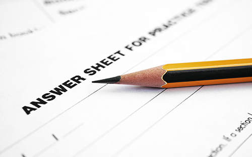 江蘇成人高考在讀可以考公務(wù)員嗎？